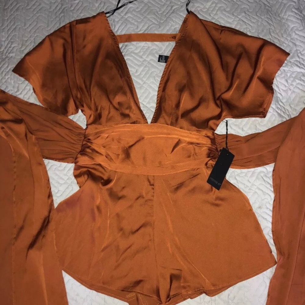 Silky orange-y romper, - Picture 1 of 3